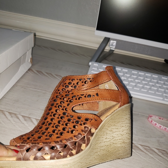 Leather mexican wedges 2×100 dlls - Picture 11 of 11